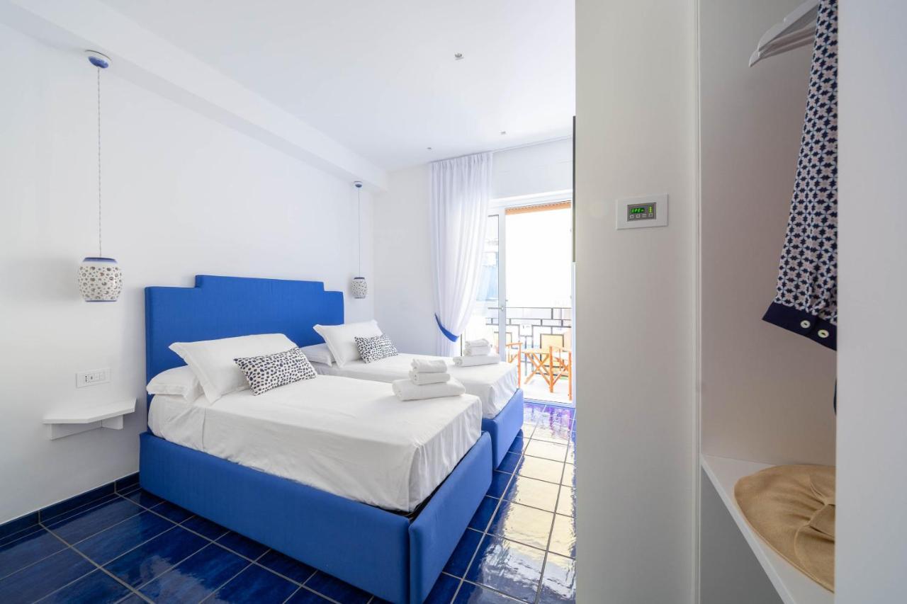 4Blu Camere Marine Maiori Exterior photo